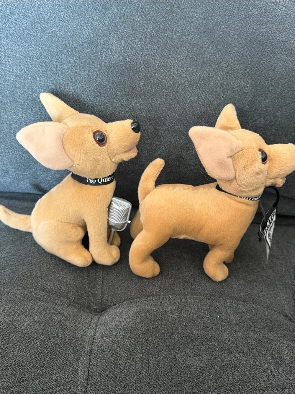 Set of 2 Taco Bell Chihuahuas 7” “Yo Quiero Taco Bell